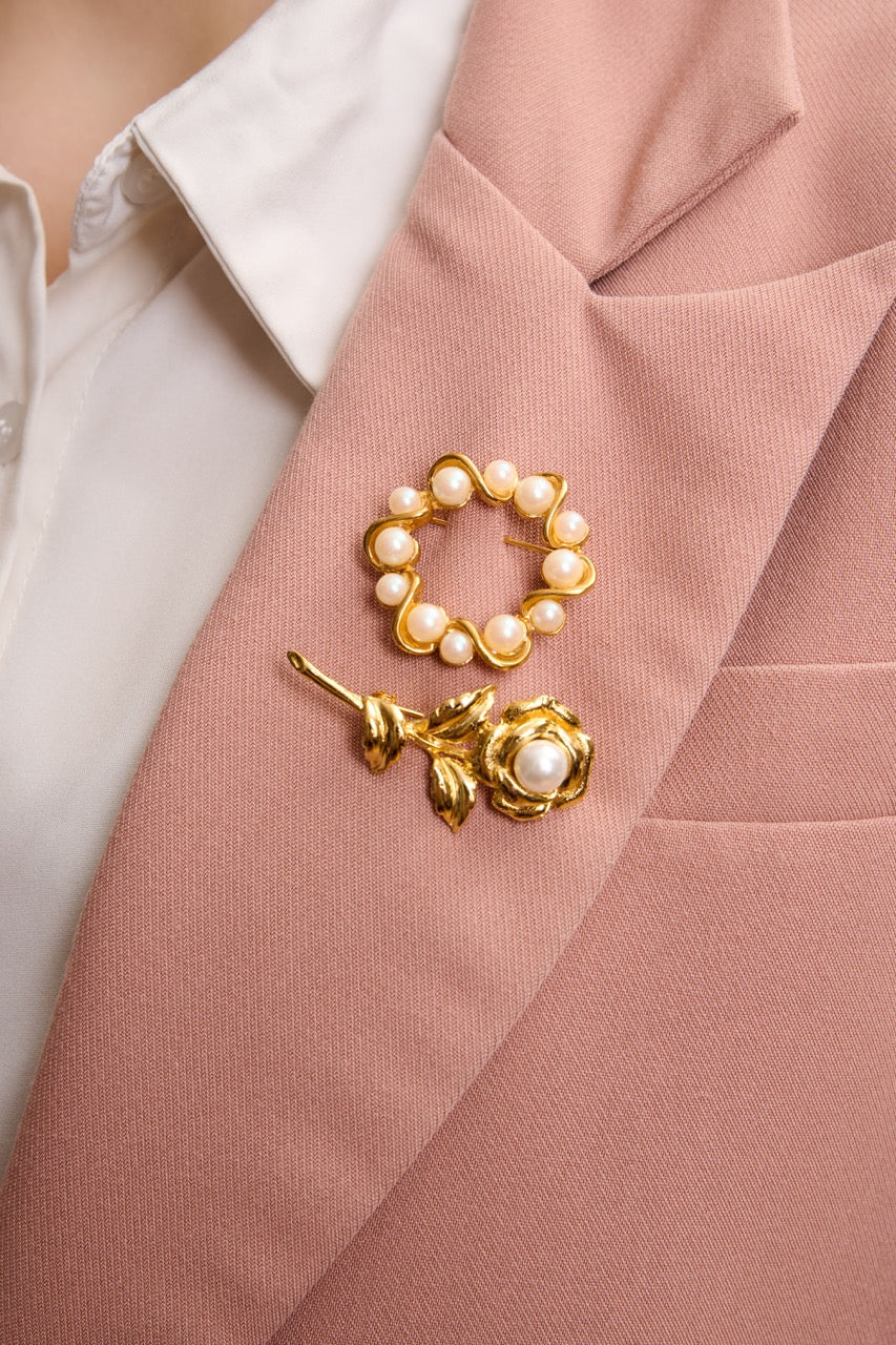 Gold Plated Pearl Circle & Rose Brooch Set
