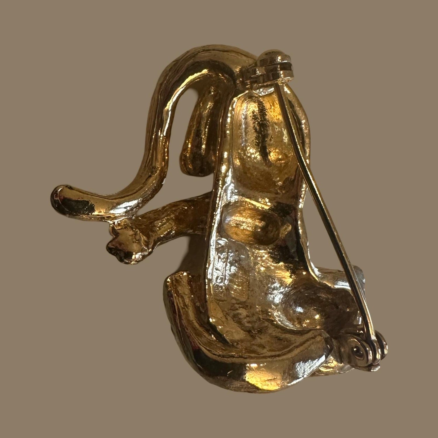 Gold Leopard Brooch