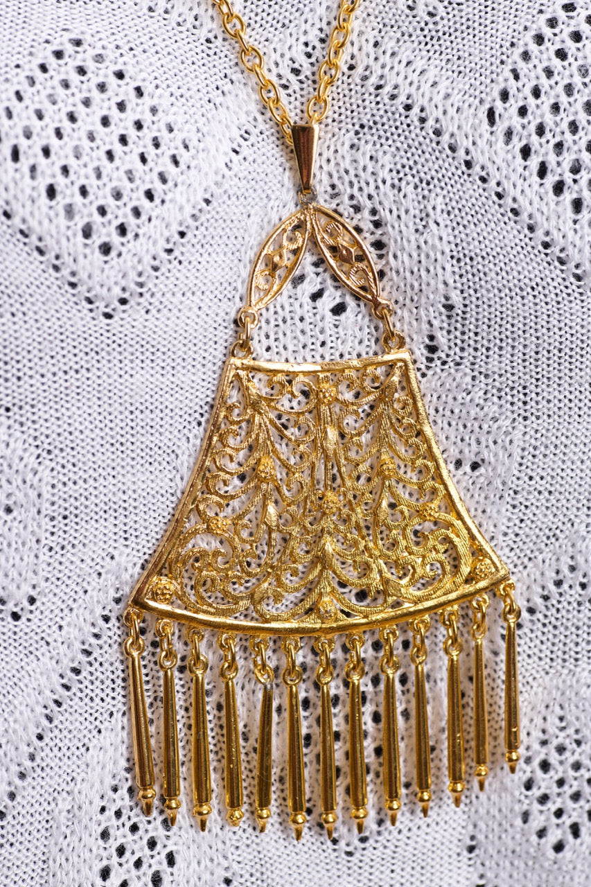 Filigree Fringe Pendant Necklace