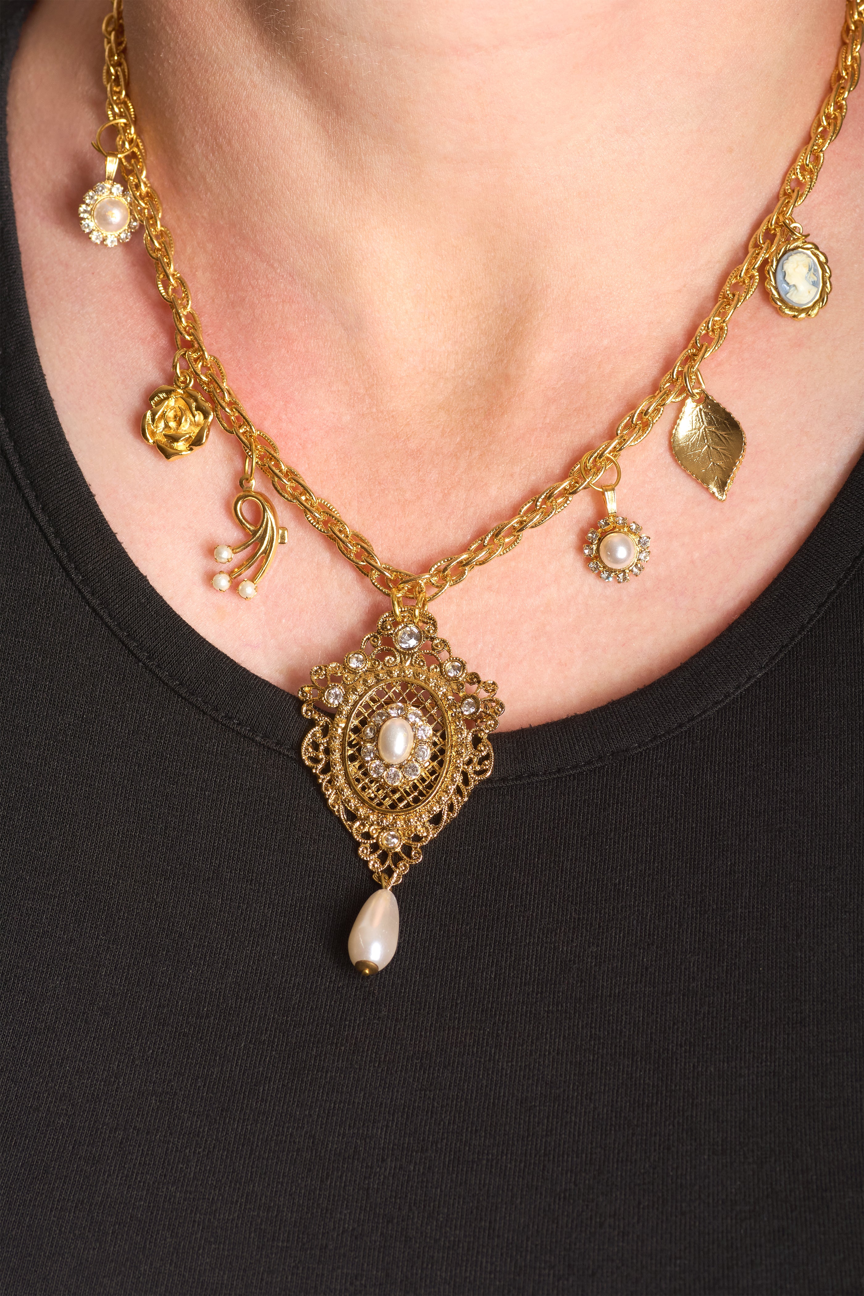 Lillibeth Sister Necklace
