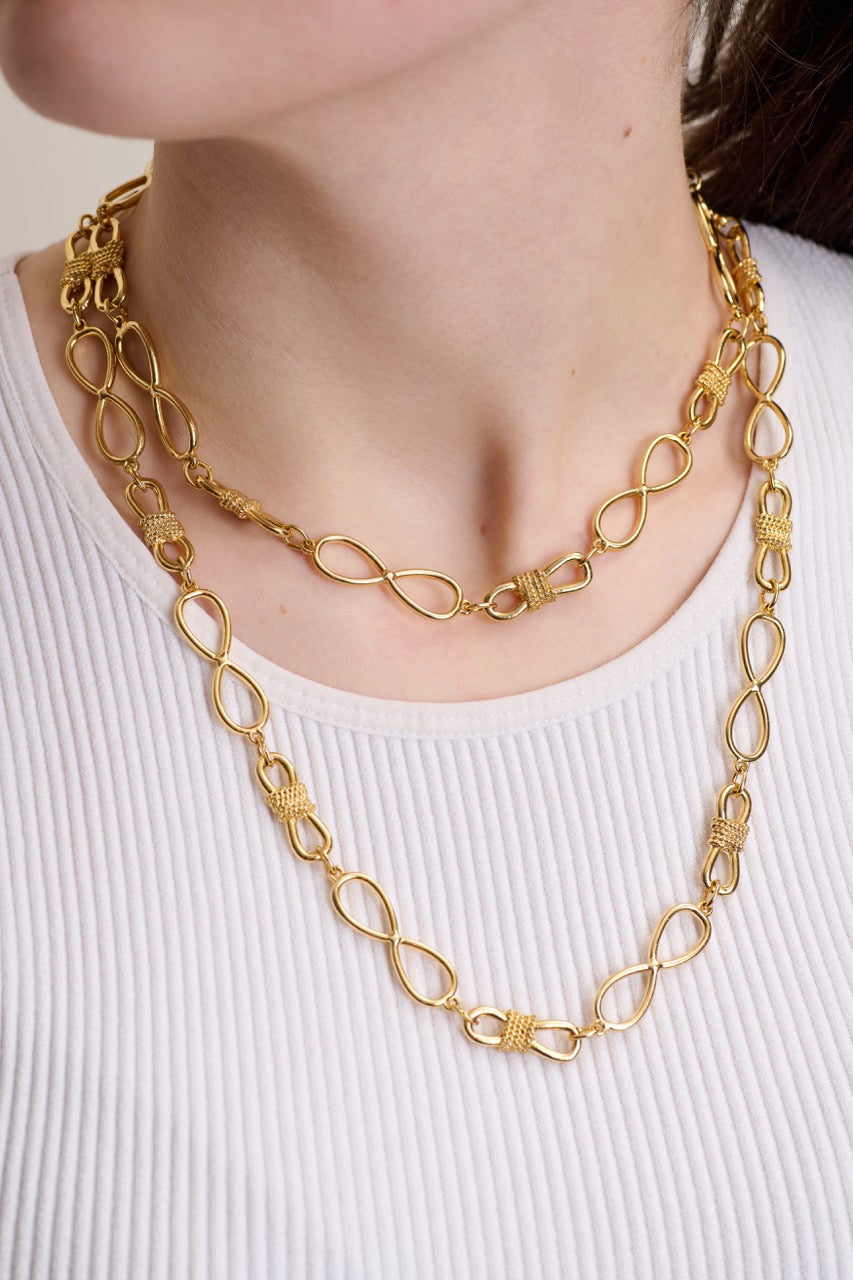 Infinity Link Chain Necklace