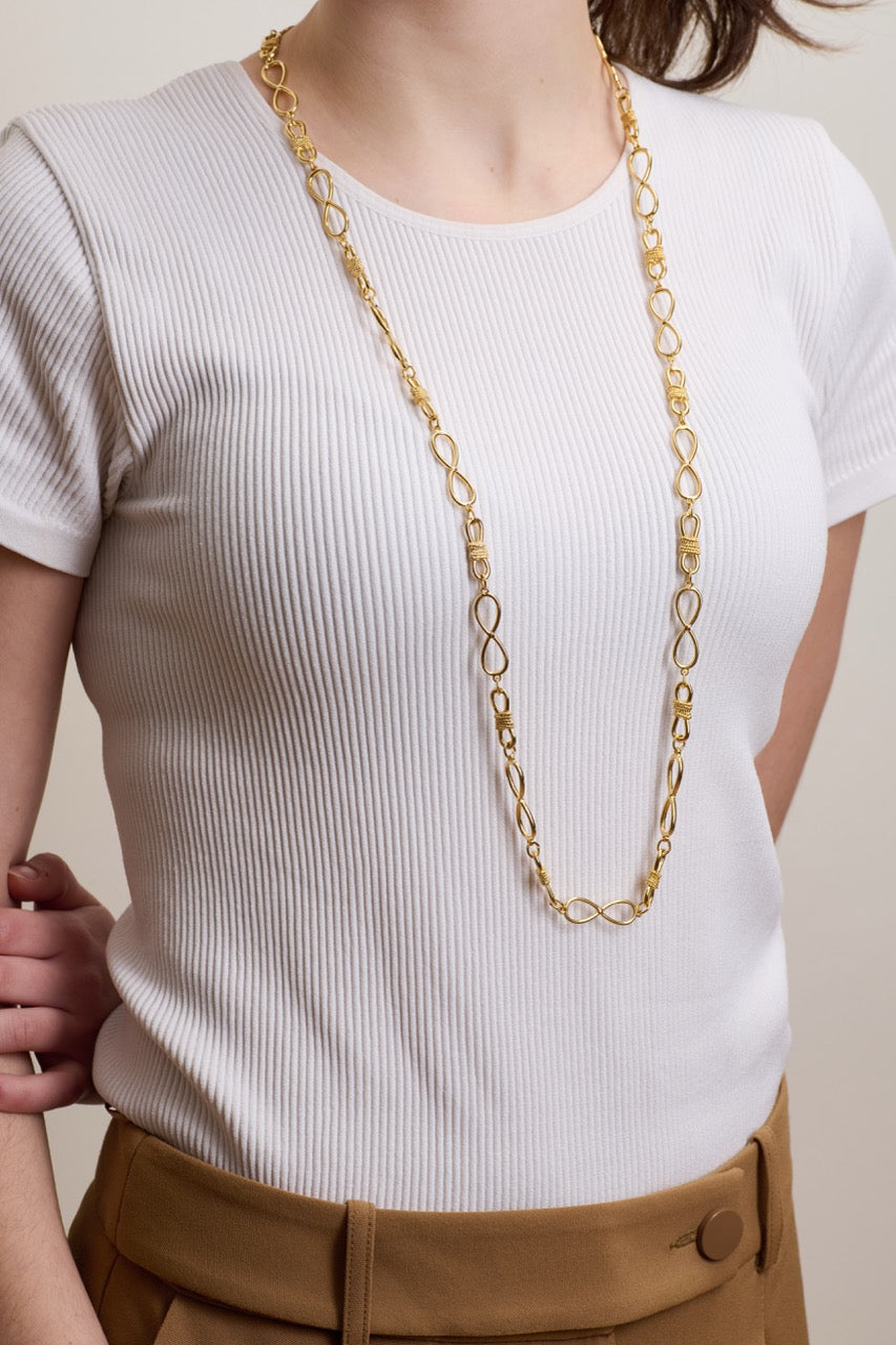 Infinity Link Chain Necklace
