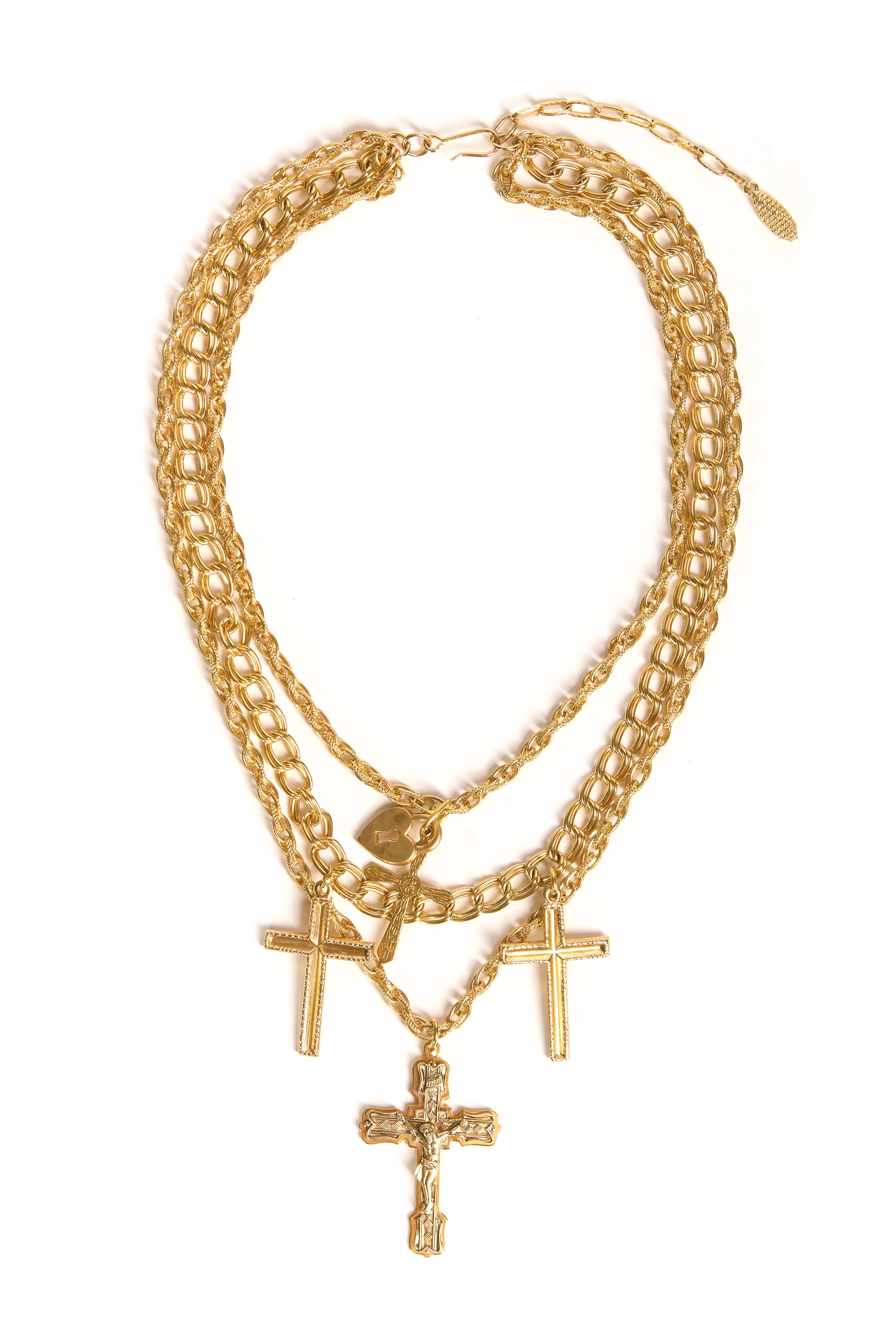 Pray Necklace